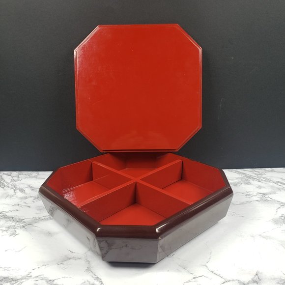 Japanese Lacquer Bento Box Mother of Pearl Inlaid Koi Fish Vintage - Picture 8 of 8